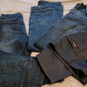 Men's Assorted Blue Jeans Bundle